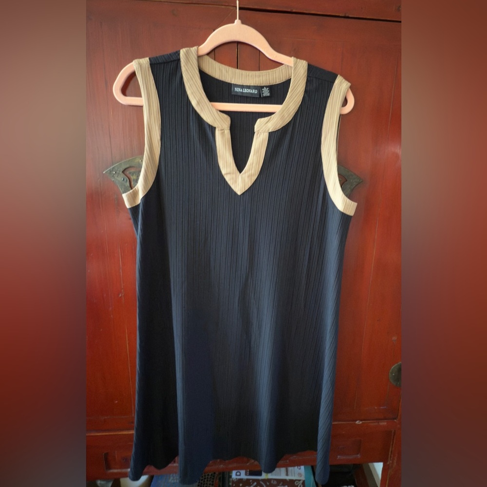 Nina Leonard Black Dress with Tan Accents Knee Length Excellent Used Condition